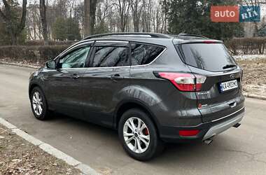 Позашляховик / Кросовер Ford Escape 2018 в Києві