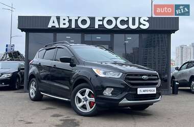 Внедорожник / Кроссовер Ford Escape 2019 в Киеве