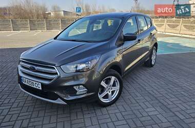 Внедорожник / Кроссовер Ford Escape 2018 в Запорожье