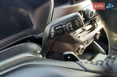 Внедорожник / Кроссовер Ford Escape 2020 в 