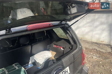 Внедорожник / Кроссовер Ford Escape 2010 в 
