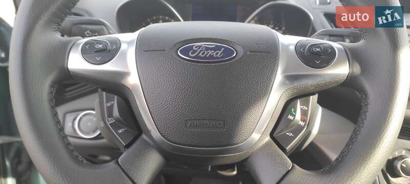 Внедорожник / Кроссовер Ford Escape 2012 в Киеве