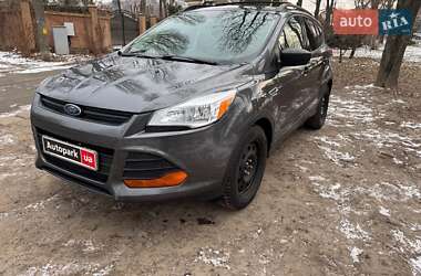 Внедорожник / Кроссовер Ford Escape 2015 в Киеве