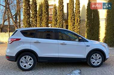 Внедорожник / Кроссовер Ford Escape 2015 в Каменец-Подольском