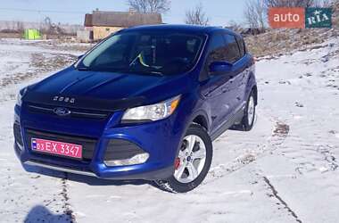 Внедорожник / Кроссовер Ford Escape 2015 в Горохове