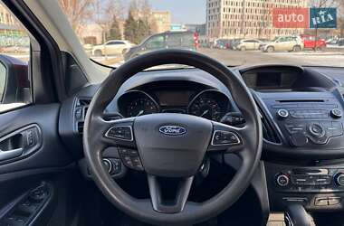 Внедорожник / Кроссовер Ford Escape 2018 в Днепре