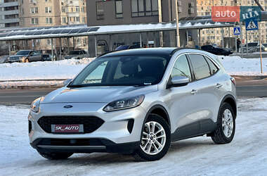 Внедорожник / Кроссовер Ford Escape 2020 в Киеве