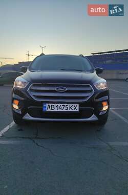 Внедорожник / Кроссовер Ford Escape 2018 в Виннице