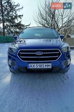 Внедорожник / Кроссовер Ford Escape 2016 в Мерефа