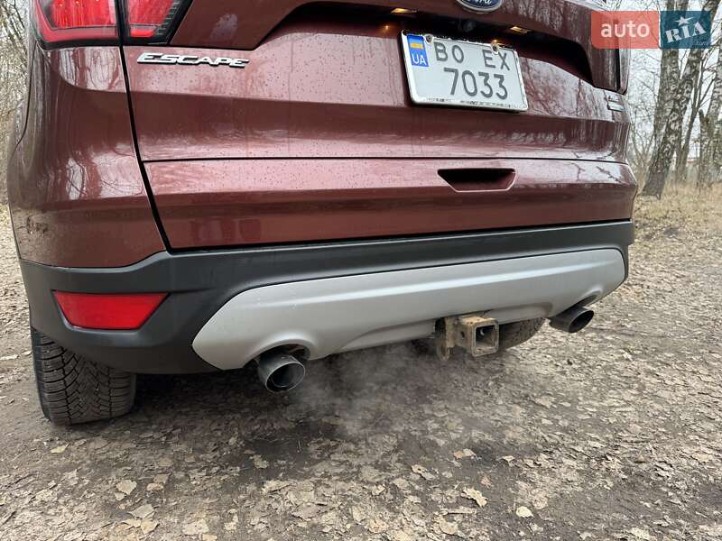 Внедорожник / Кроссовер Ford Escape 2017 в Тернополе