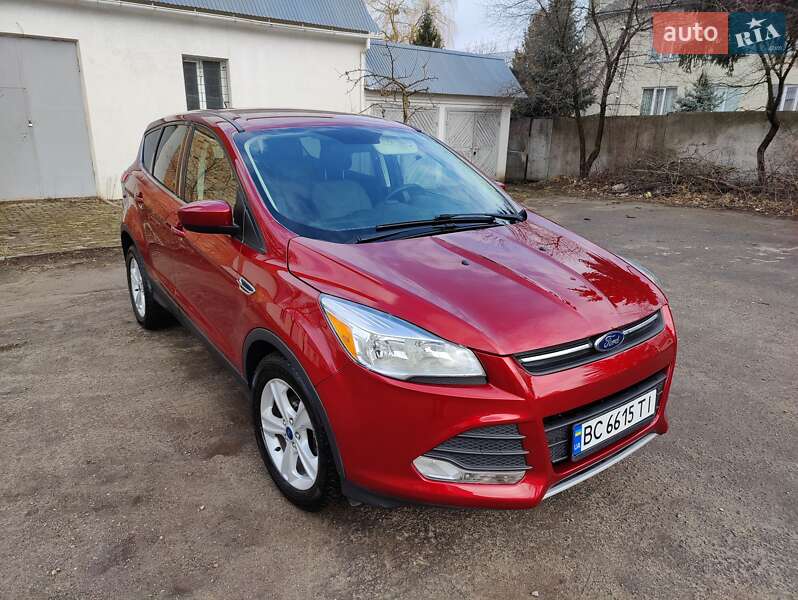 Внедорожник / Кроссовер Ford Escape 2015 в Золочеве