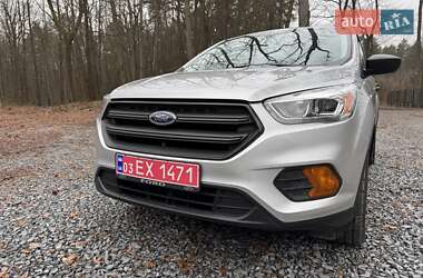 Внедорожник / Кроссовер Ford Escape 2019 в Дубно