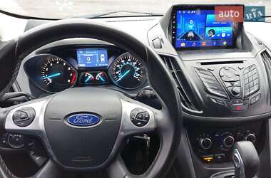 Внедорожник / Кроссовер Ford Escape 2015 в Виннице