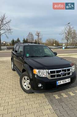 Внедорожник / Кроссовер Ford Escape 2011 в 