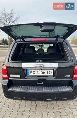 Внедорожник / Кроссовер Ford Escape 2011 в 