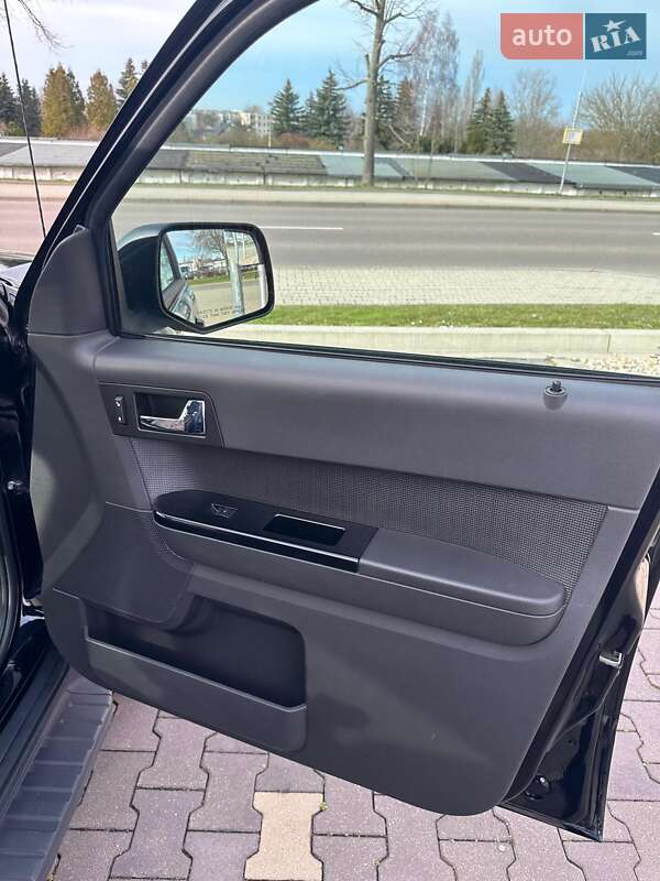 Внедорожник / Кроссовер Ford Escape 2011 в Киеве фото 28 Внедорожник / Кроссовер Ford Escape 2011 в Киеве