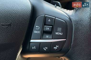 Позашляховик / Кросовер Ford Escape 2020 в 