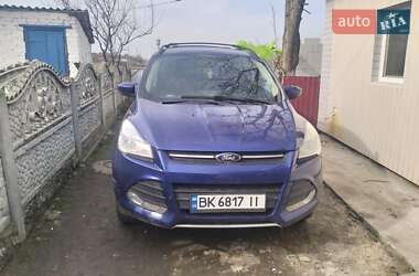 Позашляховик / Кросовер Ford Escape 2014 в 