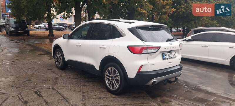Внедорожник / Кроссовер Ford Escape 2022 в Полтаве