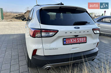 Внедорожник / Кроссовер Ford Escape 2021 в Ровно