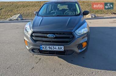Внедорожник / Кроссовер Ford Escape 2017 в 