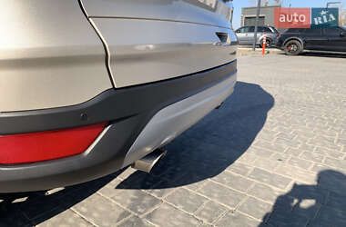 Внедорожник / Кроссовер Ford Escape 2016 в 