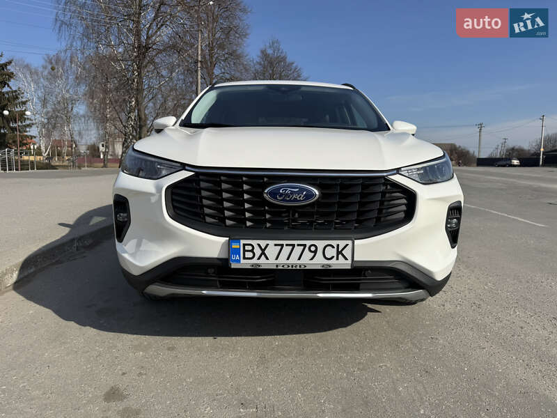 Внедорожник / Кроссовер Ford Escape 2023 в Полонном
