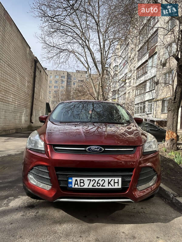 Внедорожник / Кроссовер Ford Escape 2016 в Виннице