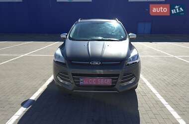Внедорожник / Кроссовер Ford Escape 2015 в 