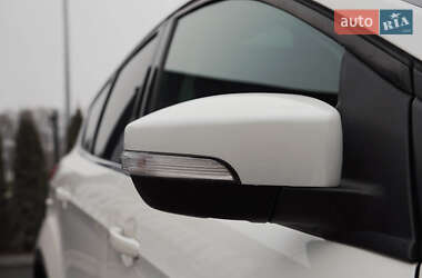 Внедорожник / Кроссовер Ford Escape 2015 в 