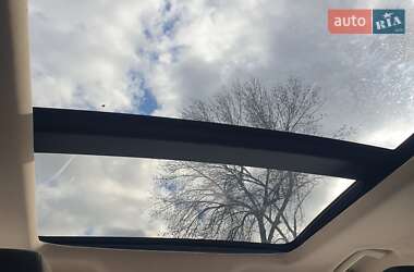 Внедорожник / Кроссовер Ford Escape 2016 в 