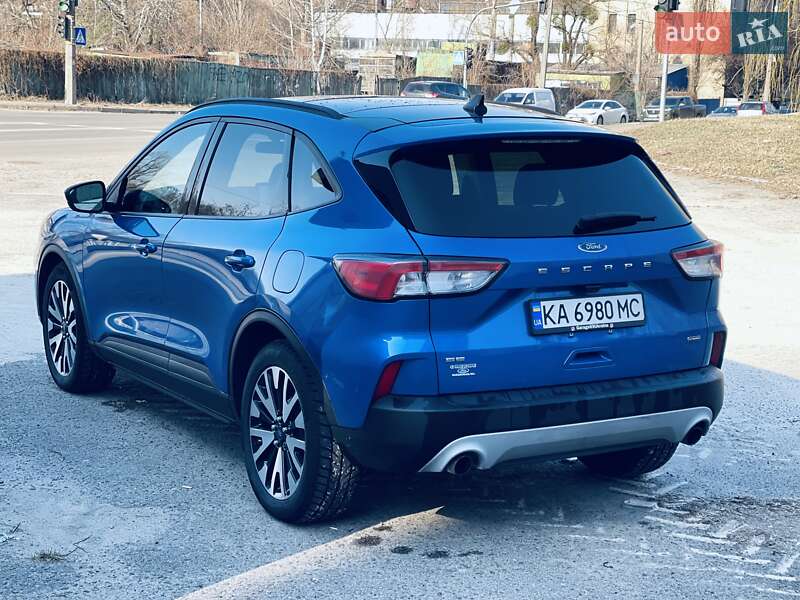 Позашляховик / Кросовер Ford Escape 2020 в Києві