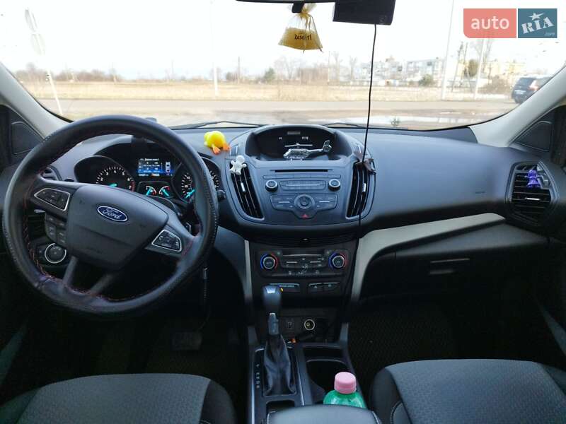 Внедорожник / Кроссовер Ford Escape 2017 в Самборе