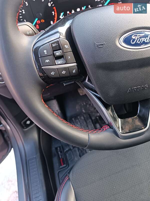 Внедорожник / Кроссовер Ford Escape 2021 в Киеве