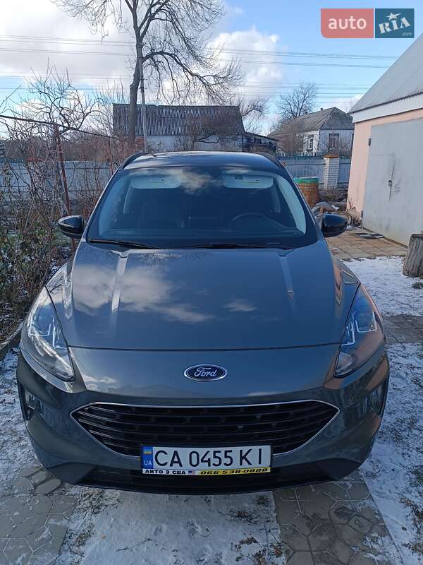 Внедорожник / Кроссовер Ford Escape 2021 в Киеве
