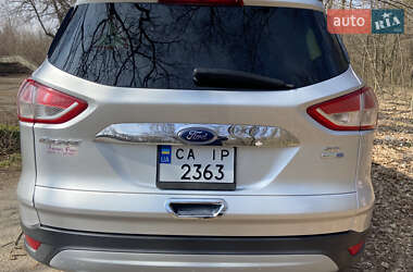 Внедорожник / Кроссовер Ford Escape 2012 в Городище