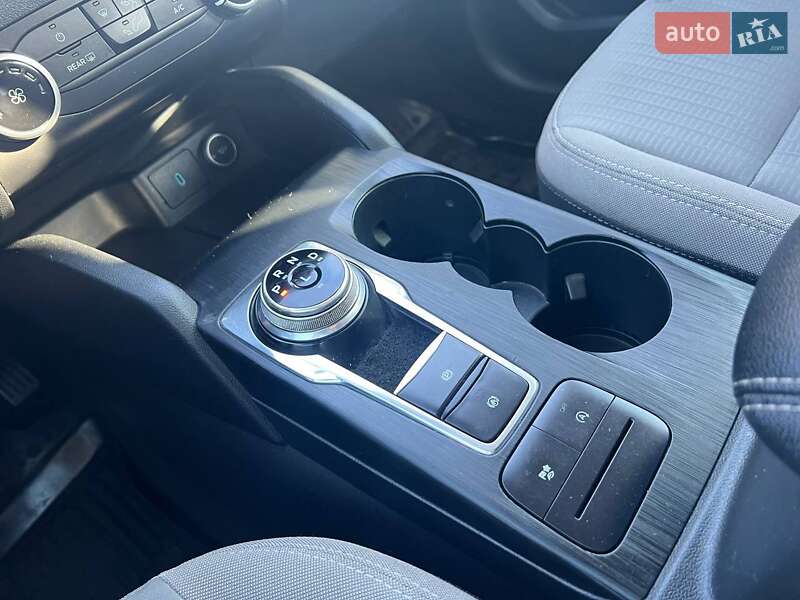 Внедорожник / Кроссовер Ford Escape 2019 в Виннице фото 5 Внедорожник / Кроссовер Ford Escape 2019 в Виннице