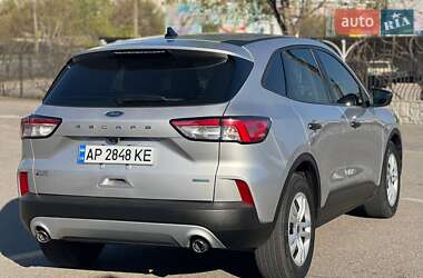 Внедорожник / Кроссовер Ford Escape 2019 в 