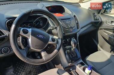 Внедорожник / Кроссовер Ford Escape 2014 в Шумске