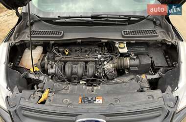 Внедорожник / Кроссовер Ford Escape 2013 в 