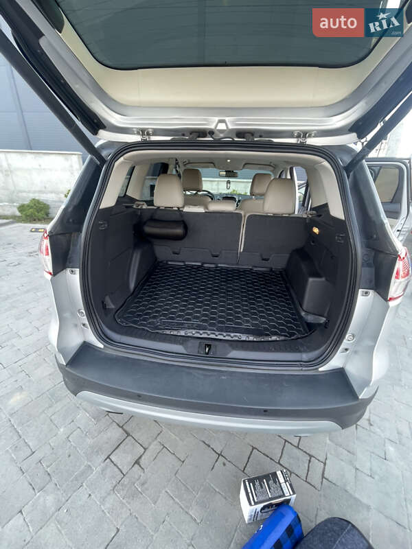 Внедорожник / Кроссовер Ford Escape 2013 в Львове