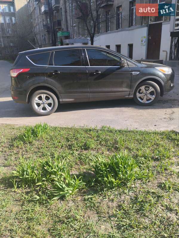 Внедорожник / Кроссовер Ford Escape 2015 в Харькове