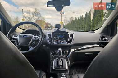 Внедорожник / Кроссовер Ford Escape 2013 в 