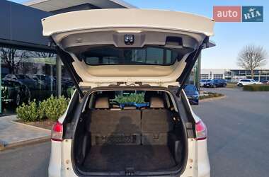 Внедорожник / Кроссовер Ford Escape 2013 в 