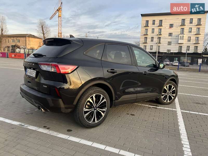 Внедорожник / Кроссовер Ford Escape 2021 в Тернополе