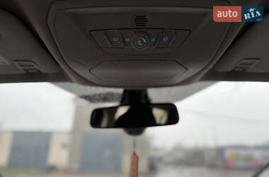 Внедорожник / Кроссовер Ford Escape 2013 в 
