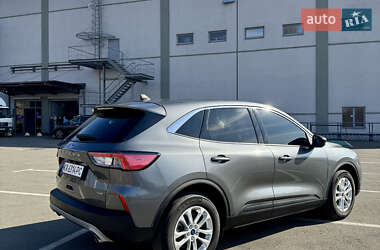 Внедорожник / Кроссовер Ford Escape 2022 в 