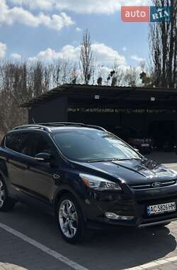 Внедорожник / Кроссовер Ford Escape 2013 в 