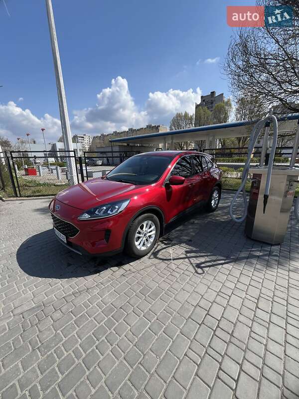 Внедорожник / Кроссовер Ford Escape 2020 в Каменском