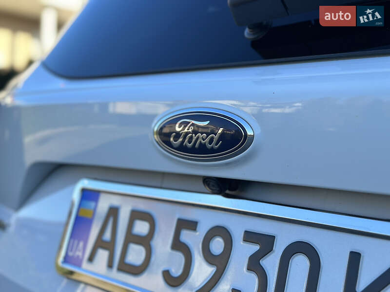 Внедорожник / Кроссовер Ford Escape 2017 в Одессе